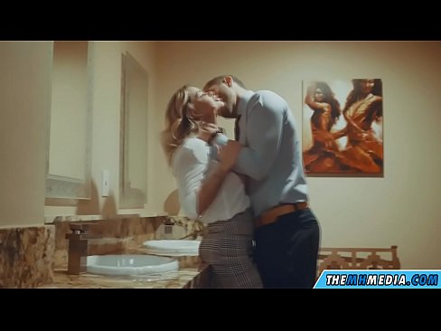 ❤️ Kapag ang isang busty blonde seduces sa isang pampublikong banyo ️❌ Anal porn sa tl.zhangshumeng.top ❌️❤